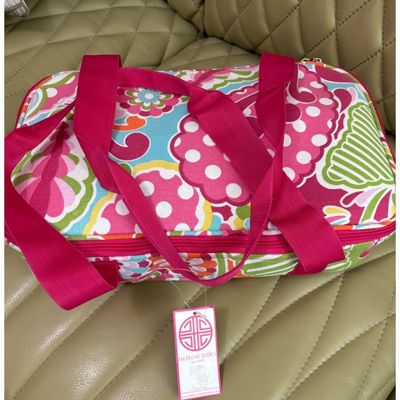 Buckhead Betties Other - Buckhead Betties - NWT - Casserole Carrier - Ideal for PotLucks - Summer Picnics